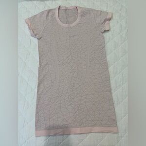 Geometric Patterned Short Sleeve Shirt